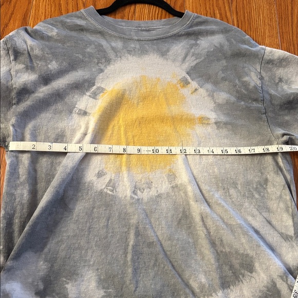 SUN-BURST ☀️ GRAY AND YELLOW TIE-DYE T-SHIRT - Picture 3 of 6
